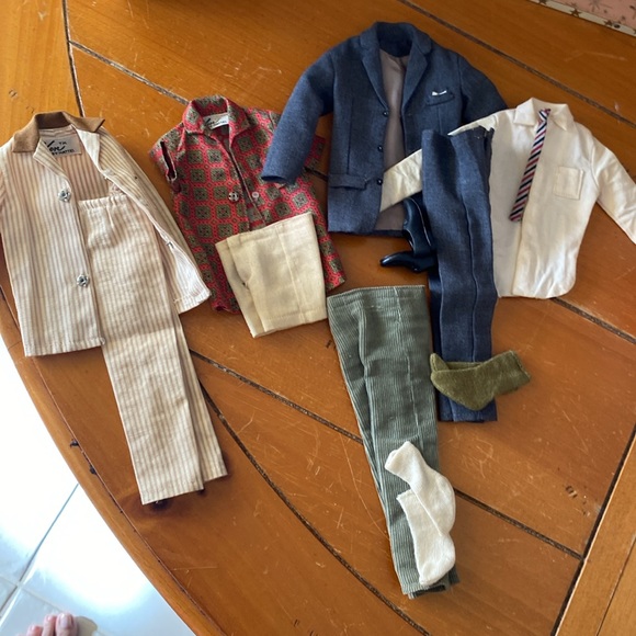 Ken doll from the 60’s outfits see pictures look who I found Barbie and Midge - Picture 4 of 15